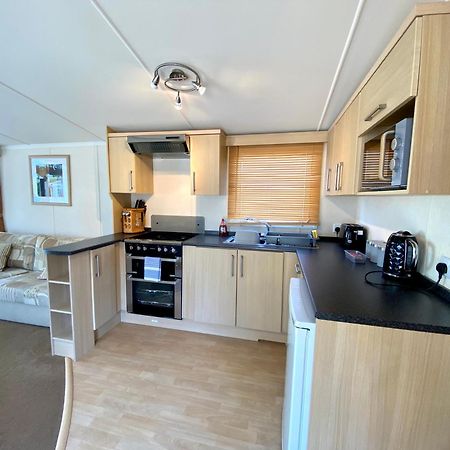 Elletson Park Wood Fired Hot Tubs, Caravans & Pods Pilling 외부 사진