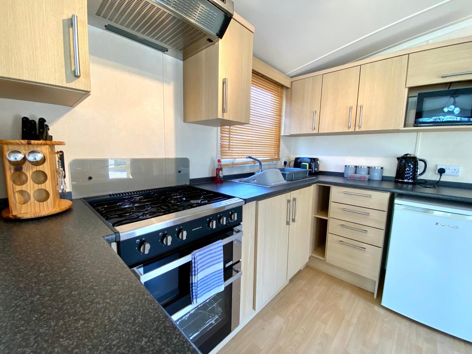 Elletson Park Wood Fired Hot Tubs, Caravans & Pods Pilling 외부 사진